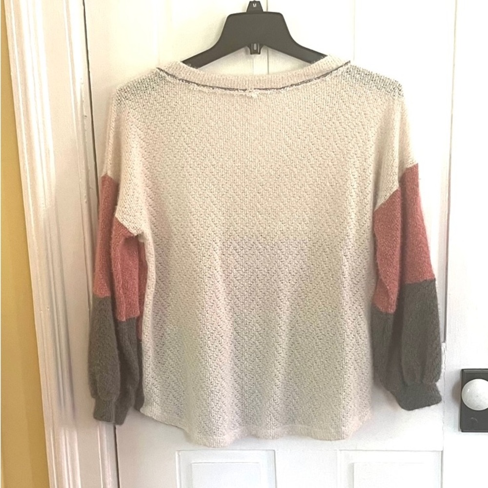 BiBi Colorblock V-Neck Sweater Size Small - Picture 4 of 10